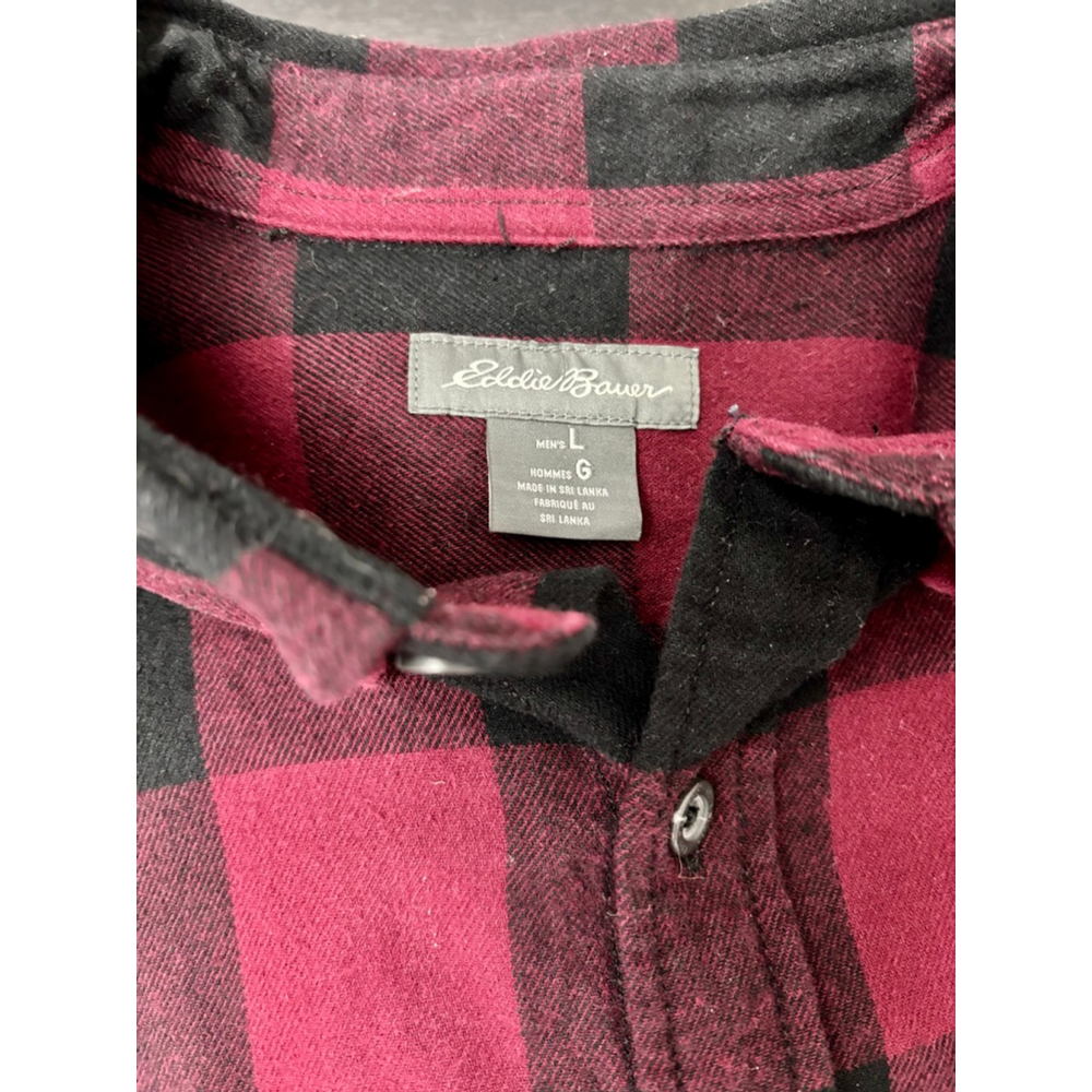 Men’s Eddie Bauer Red Black Buffalo Plaid Flannel Button Down Shirt Large - Picture 4 of 5